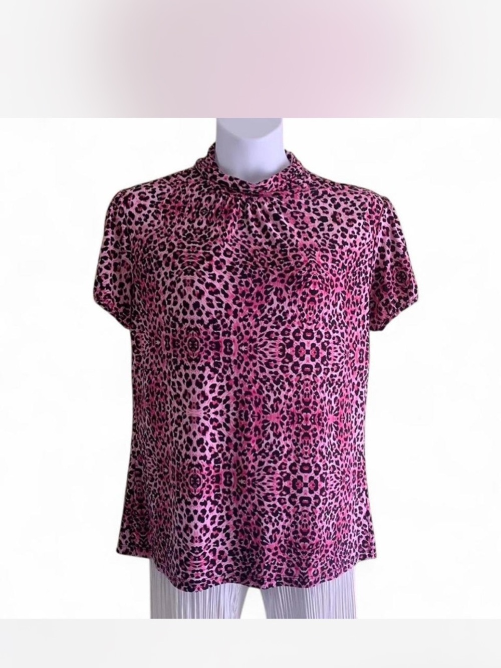Coquette new directions Pink Leopard-Print Short Sleeve Blouse size L